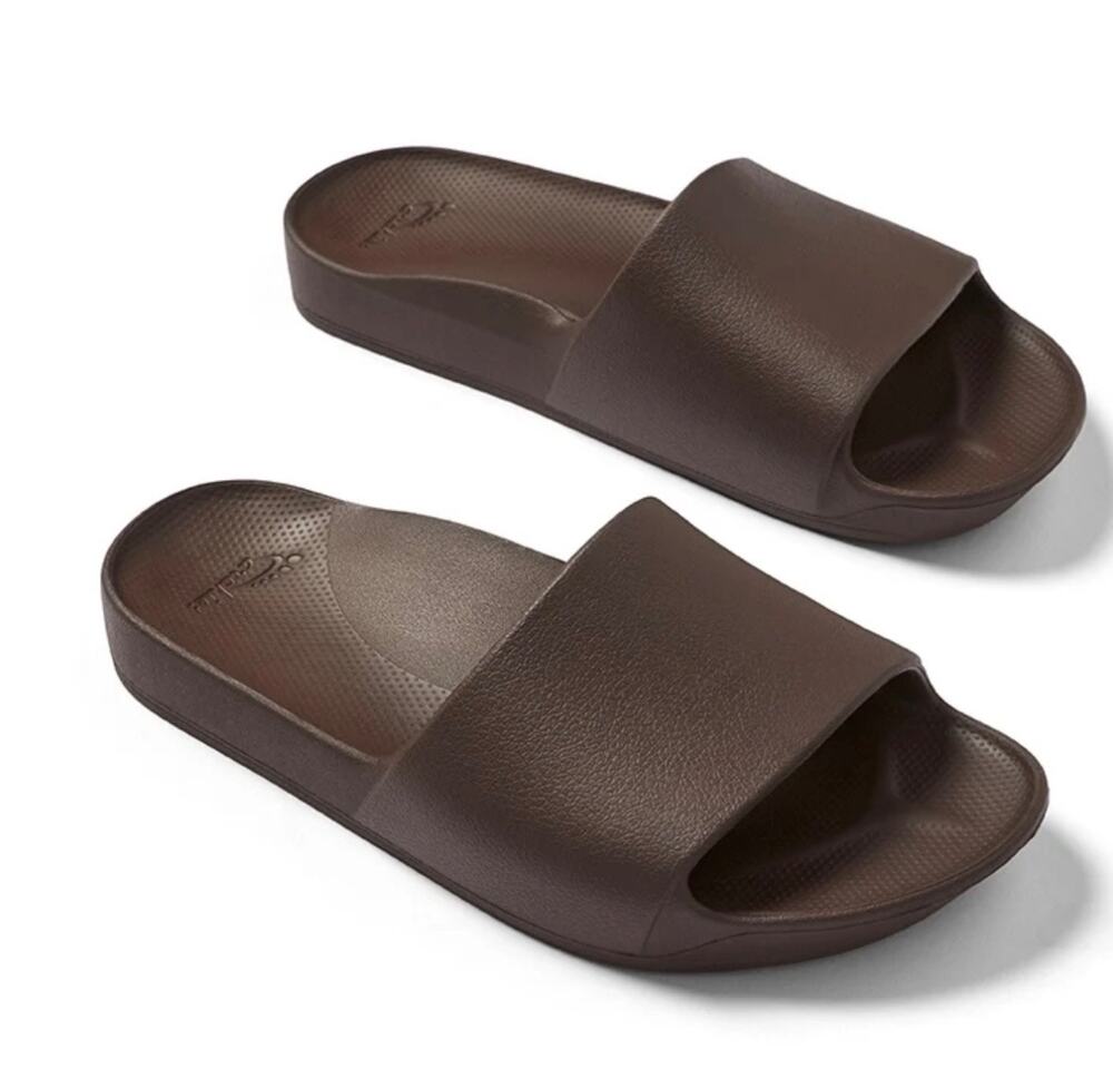 Archie’s chocolate Brown Arch Support Slides, Size 7